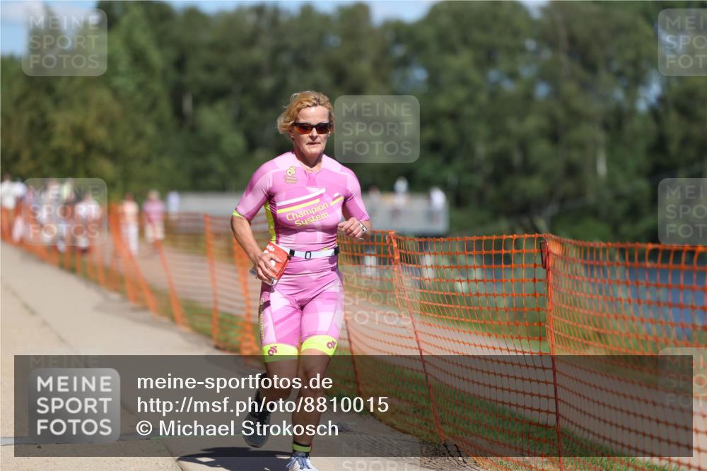 07.09.2025 - 19. Norderstedt Triathlon Michael Strokosch http://msf.ph/oto/8810015 07.09.2025 13:25:20 Laufen 235, 360 meine-sportfotos.de