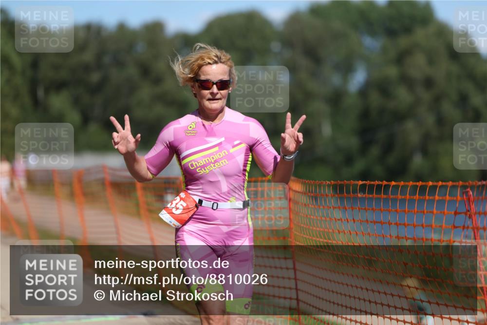 07.09.2025 - 19. Norderstedt Triathlon Michael Strokosch http://msf.ph/oto/8810026 07.09.2025 13:25:21 Laufen 235 meine-sportfotos.de