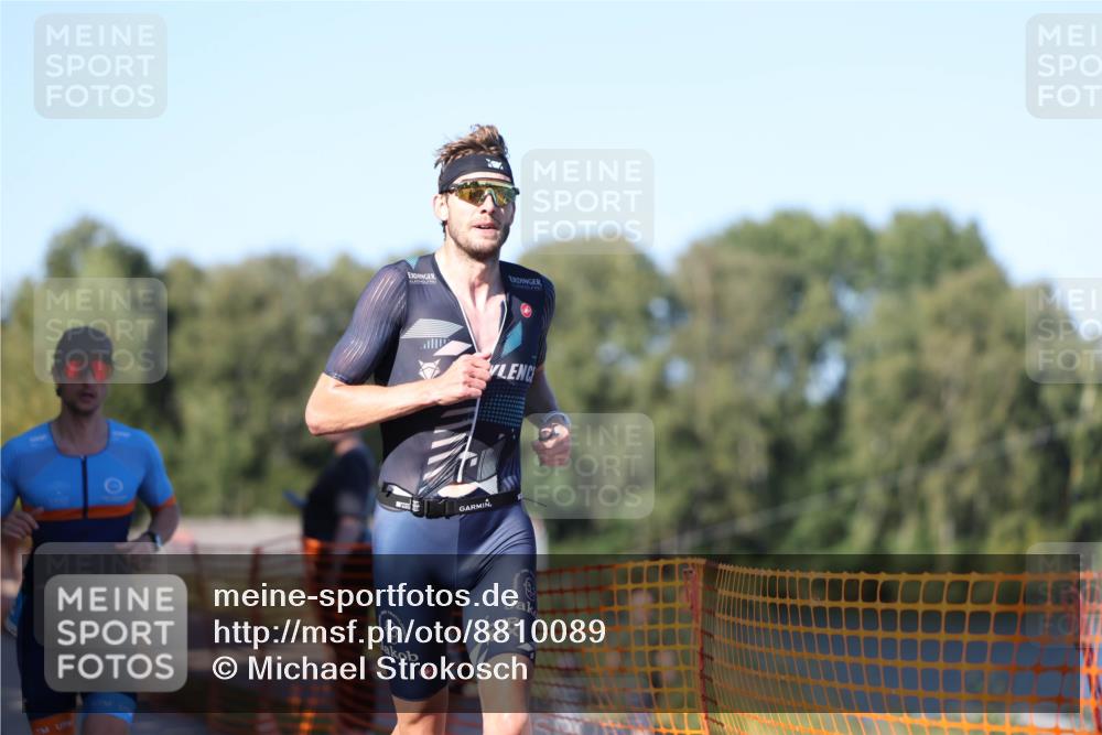 07.09.2025 - 19. Norderstedt Triathlon Michael Strokosch http://msf.ph/oto/8810089 07.09.2025 16:14:38 Laufen 425, 447, 527, 528, 538, 938, 1073, 1433 meine-sportfotos.de