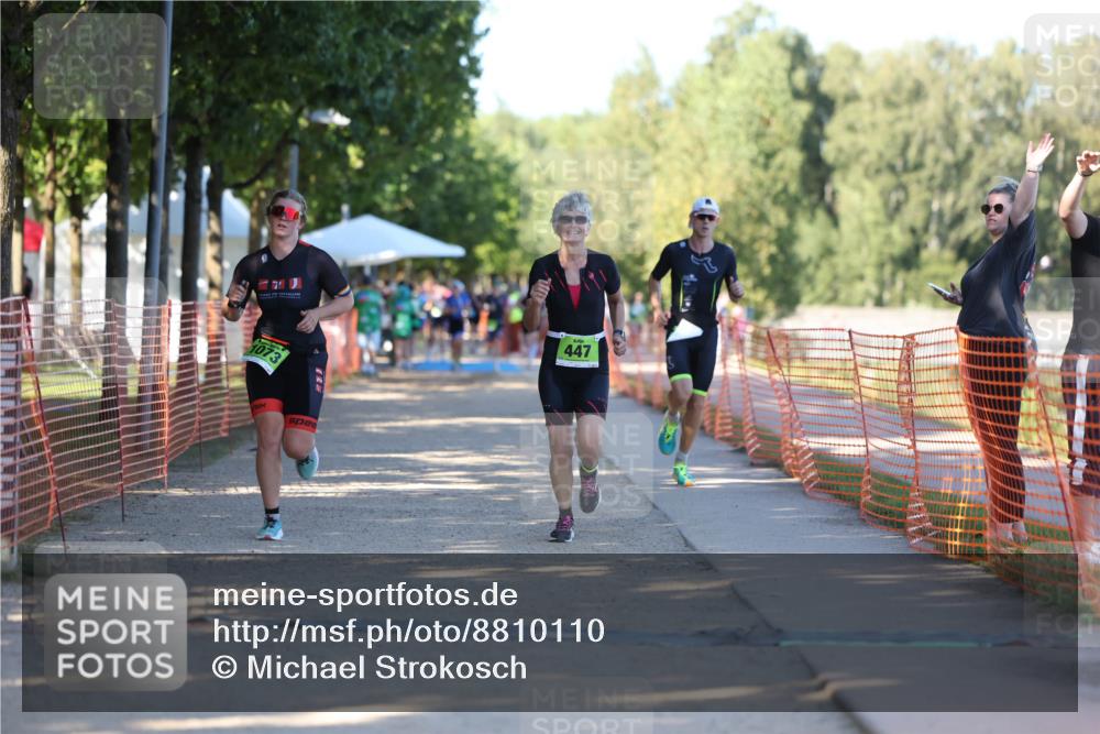 07.09.2025 - 19. Norderstedt Triathlon Michael Strokosch http://msf.ph/oto/8810110 07.09.2025 16:14:43 Laufen 425, 447, 538, 1073 meine-sportfotos.de