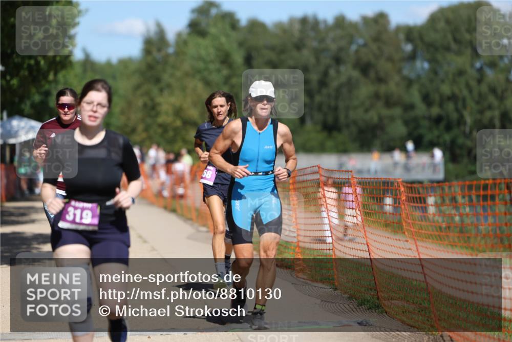 07.09.2025 - 19. Norderstedt Triathlon Michael Strokosch http://msf.ph/oto/8810130 07.09.2025 13:25:44 Laufen 232, 270, 319, 358, 809 meine-sportfotos.de