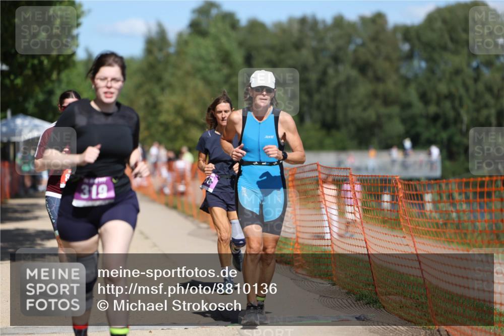 07.09.2025 - 19. Norderstedt Triathlon Michael Strokosch http://msf.ph/oto/8810136 07.09.2025 13:25:44 Laufen 232, 270, 319, 358, 809 meine-sportfotos.de