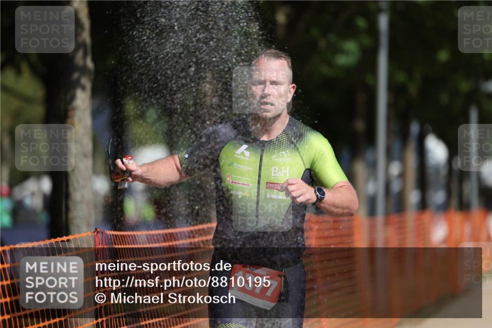07.09.2025 - 19. Norderstedt Triathlon Michael Strokosch http://msf.ph/oto/8810195 07.09.2025 11:39:04 Laufen 231, 1377 meine-sportfotos.de