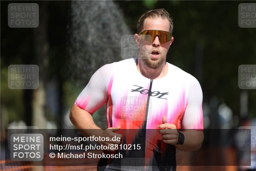 07.09.2025 - 19. Norderstedt Triathlon Michael Strokosch http://msf.ph/oto/8810215 07.09.2025 12:48:12 Laufen 1282, 1322 meine-sportfotos.de