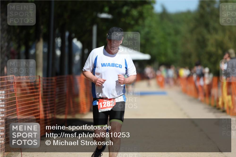 07.09.2025 - 19. Norderstedt Triathlon Michael Strokosch http://msf.ph/oto/8810253 07.09.2025 12:48:16 Laufen 1282, 1349 meine-sportfotos.de
