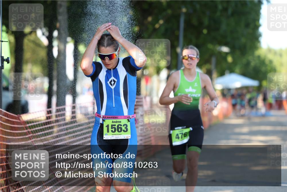07.09.2025 - 19. Norderstedt Triathlon Michael Strokosch http://msf.ph/oto/8810263 07.09.2025 16:15:11 Laufen 530, 536, 540, 1563 meine-sportfotos.de