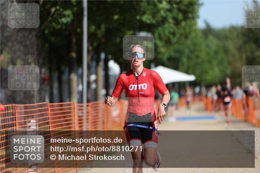 07.09.2025 - 19. Norderstedt Triathlon Michael Strokosch http://msf.ph/oto/8810271 07.09.2025 11:39:09 Laufen 231 meine-sportfotos.de