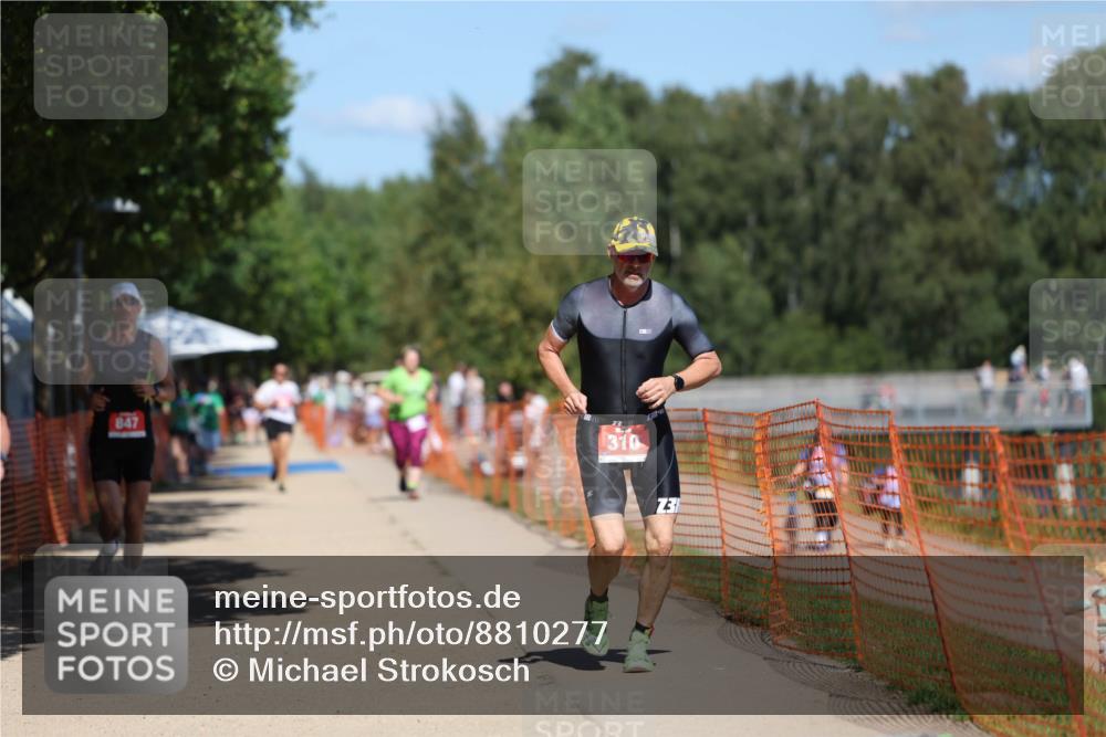07.09.2025 - 19. Norderstedt Triathlon Michael Strokosch http://msf.ph/oto/8810277 07.09.2025 13:26:02 Laufen 247, 310, 847 meine-sportfotos.de