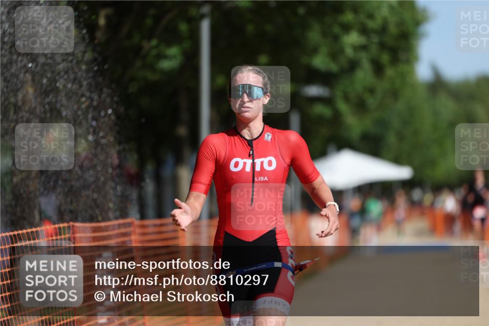 07.09.2025 - 19. Norderstedt Triathlon Michael Strokosch http://msf.ph/oto/8810297 07.09.2025 11:39:09 Laufen 231 meine-sportfotos.de