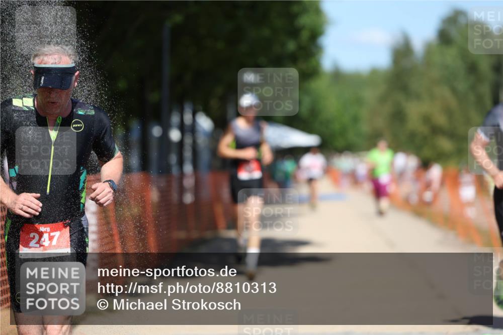 07.09.2025 - 19. Norderstedt Triathlon Michael Strokosch http://msf.ph/oto/8810313 07.09.2025 13:26:04 Laufen 247, 310, 847 meine-sportfotos.de