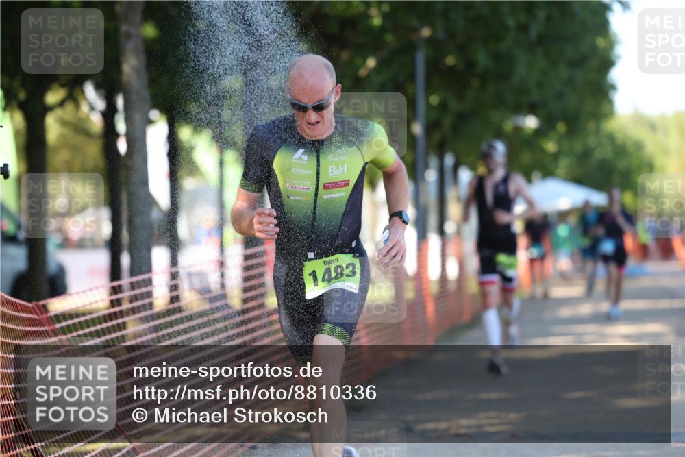 07.09.2025 - 19. Norderstedt Triathlon Michael Strokosch http://msf.ph/oto/8810336 07.09.2025 16:15:22 Laufen 550, 1430 meine-sportfotos.de
