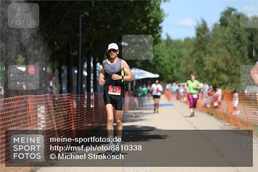 07.09.2025 - 19. Norderstedt Triathlon Michael Strokosch http://msf.ph/oto/8810338 07.09.2025 13:26:05 Laufen 247, 310, 847 meine-sportfotos.de