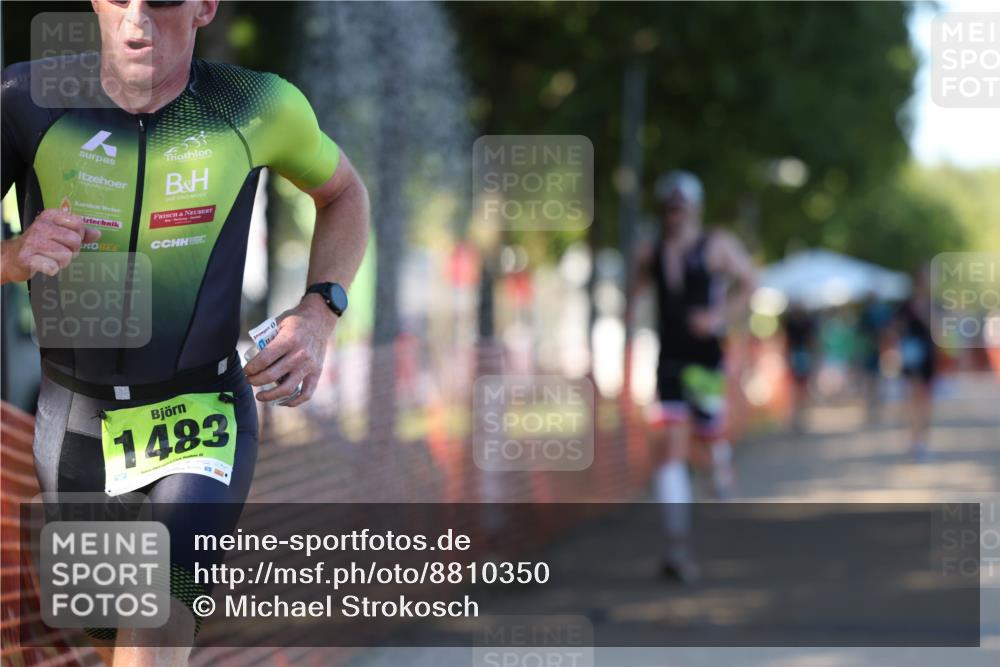 07.09.2025 - 19. Norderstedt Triathlon Michael Strokosch http://msf.ph/oto/8810350 07.09.2025 16:15:23 Laufen 550, 1430 meine-sportfotos.de