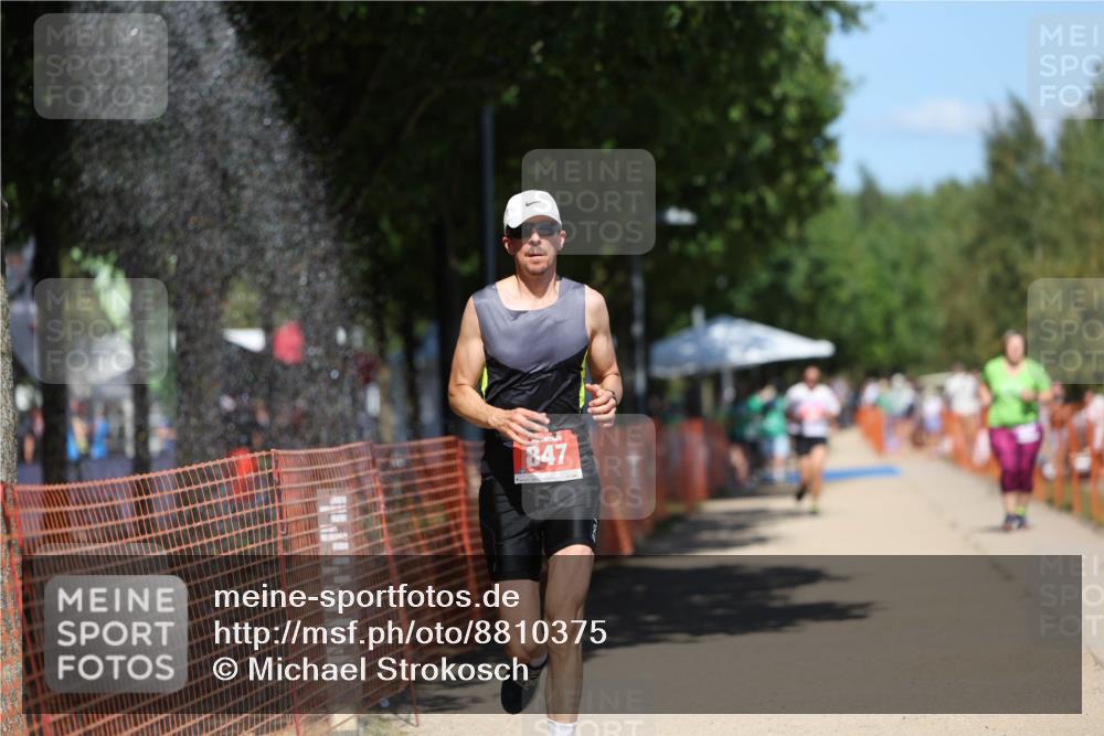 07.09.2025 - 19. Norderstedt Triathlon Michael Strokosch http://msf.ph/oto/8810375 07.09.2025 13:26:06 Laufen 247, 310, 847 meine-sportfotos.de