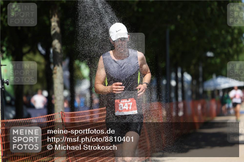 07.09.2025 - 19. Norderstedt Triathlon Michael Strokosch http://msf.ph/oto/8810401 07.09.2025 13:26:07 Laufen 247, 310, 337, 847 meine-sportfotos.de