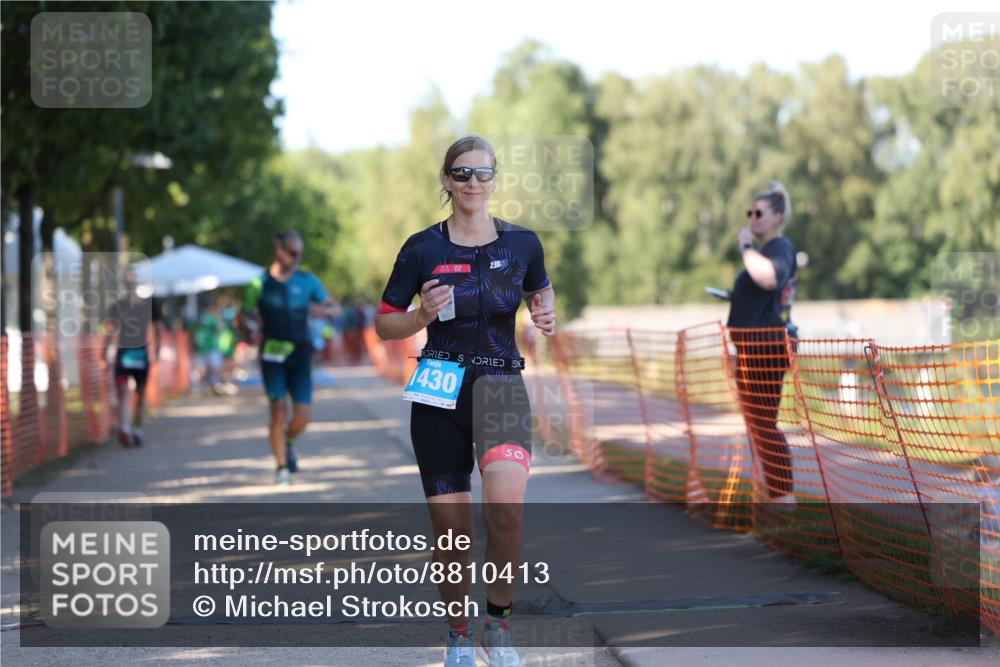 07.09.2025 - 19. Norderstedt Triathlon Michael Strokosch http://msf.ph/oto/8810413 07.09.2025 16:15:30 Laufen 532, 1430 meine-sportfotos.de