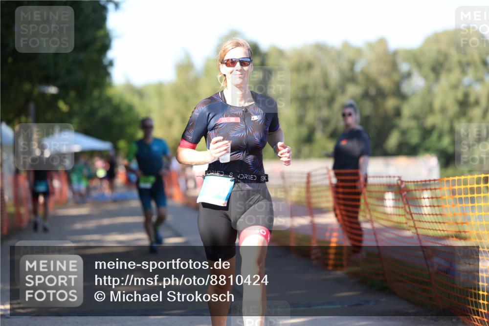 07.09.2025 - 19. Norderstedt Triathlon Michael Strokosch http://msf.ph/oto/8810424 07.09.2025 16:15:31 Laufen 532, 1430 meine-sportfotos.de