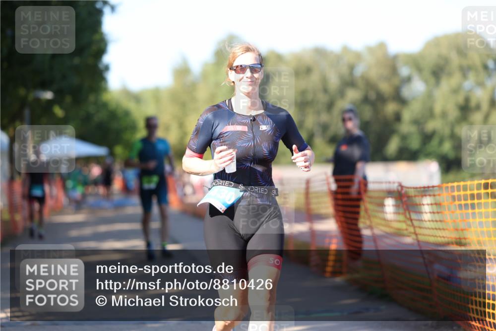 07.09.2025 - 19. Norderstedt Triathlon Michael Strokosch http://msf.ph/oto/8810426 07.09.2025 16:15:31 Laufen 532, 1430 meine-sportfotos.de