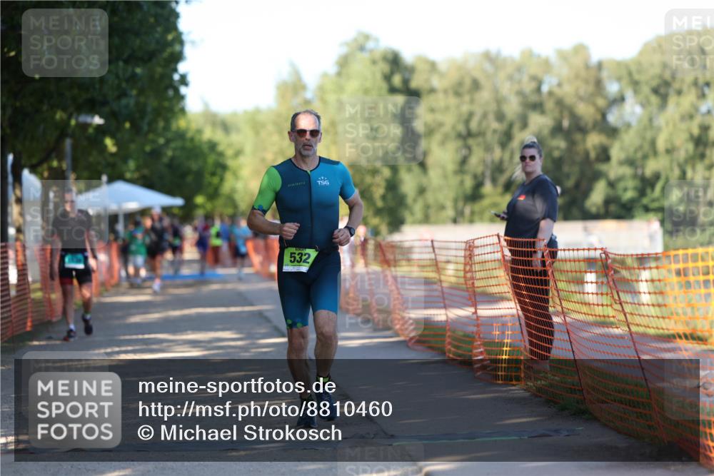 07.09.2025 - 19. Norderstedt Triathlon Michael Strokosch http://msf.ph/oto/8810460 07.09.2025 16:15:34 Laufen 532, 1430 meine-sportfotos.de