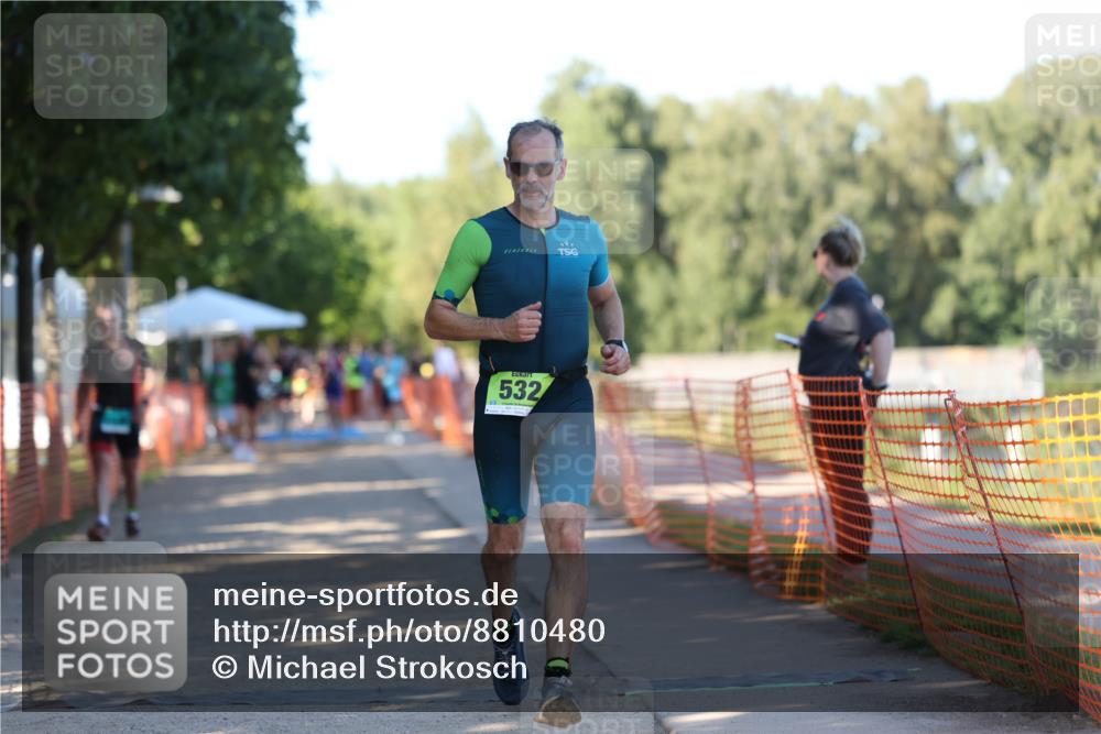 07.09.2025 - 19. Norderstedt Triathlon Michael Strokosch http://msf.ph/oto/8810480 07.09.2025 16:15:35 Laufen 532 meine-sportfotos.de