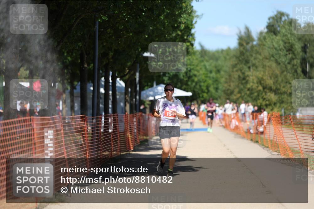 07.09.2025 - 19. Norderstedt Triathlon Michael Strokosch http://msf.ph/oto/8810482 07.09.2025 13:26:16 Laufen 150, 337 meine-sportfotos.de