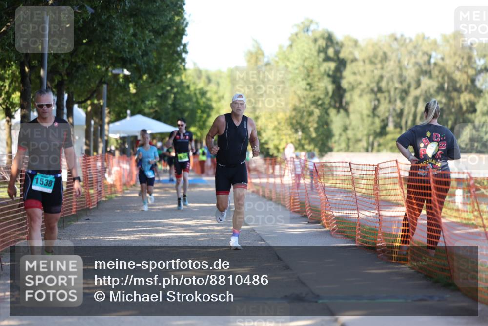 07.09.2025 - 19. Norderstedt Triathlon Michael Strokosch http://msf.ph/oto/8810486 07.09.2025 16:15:44 Laufen 430, 523, 1405, 1538 meine-sportfotos.de