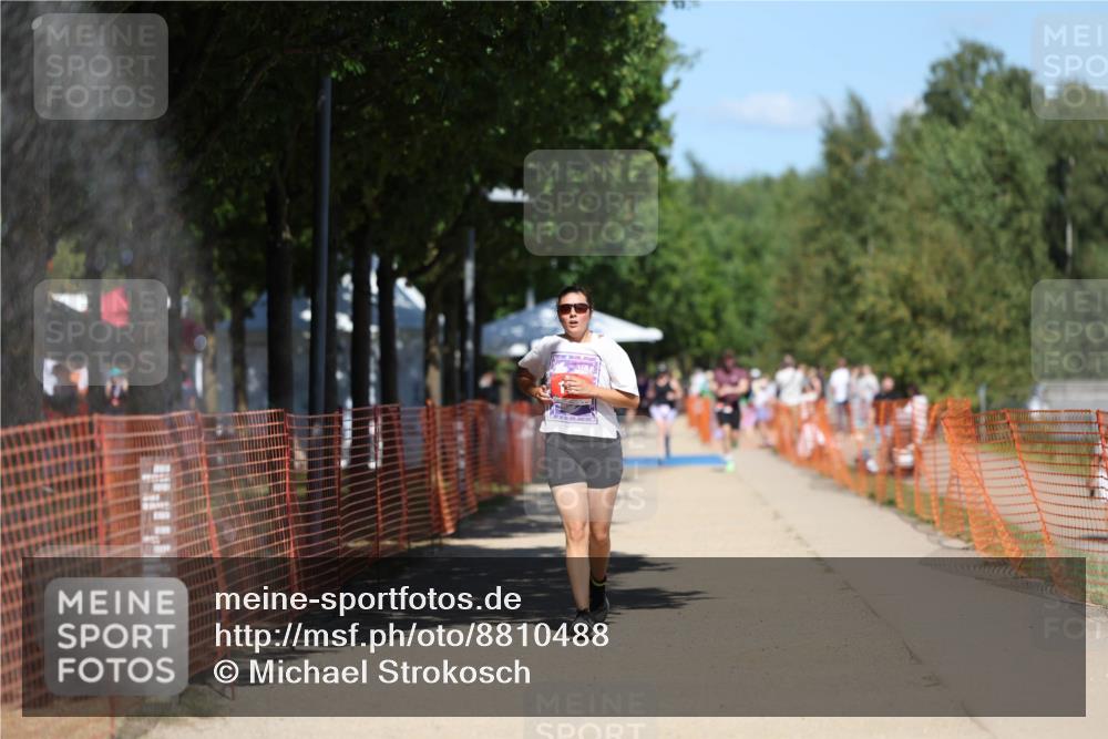 07.09.2025 - 19. Norderstedt Triathlon Michael Strokosch http://msf.ph/oto/8810488 07.09.2025 13:26:16 Laufen 150, 337 meine-sportfotos.de