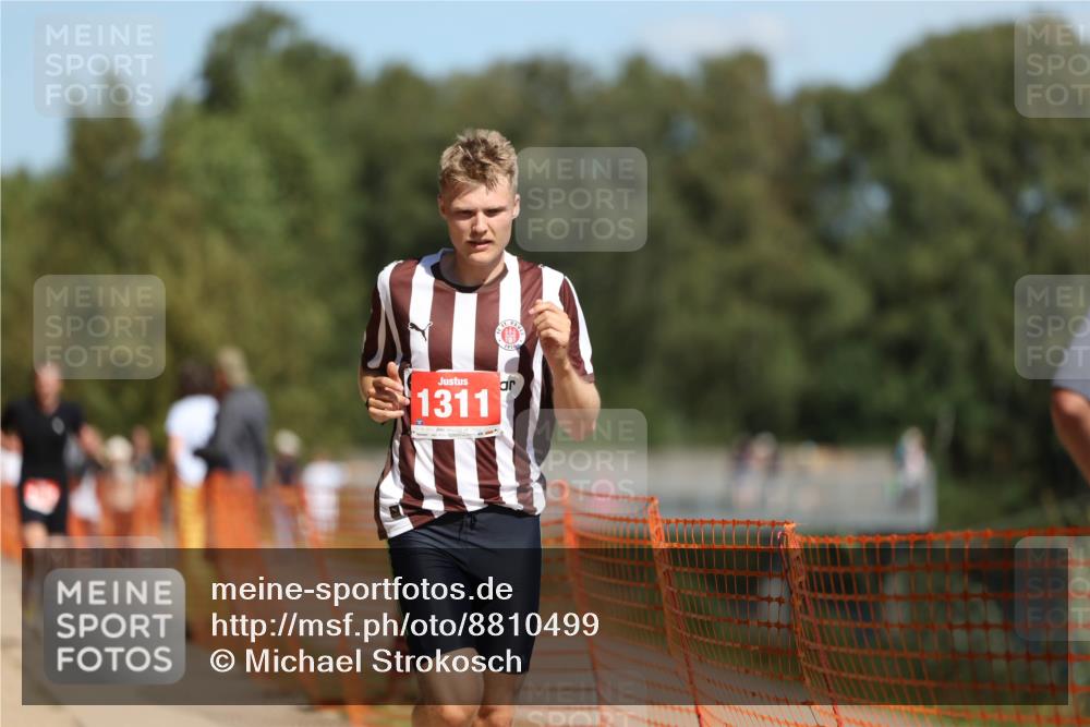 07.09.2025 - 19. Norderstedt Triathlon Michael Strokosch http://msf.ph/oto/8810499 07.09.2025 12:48:48 Laufen 1212, 1311, 1342, 1364 meine-sportfotos.de