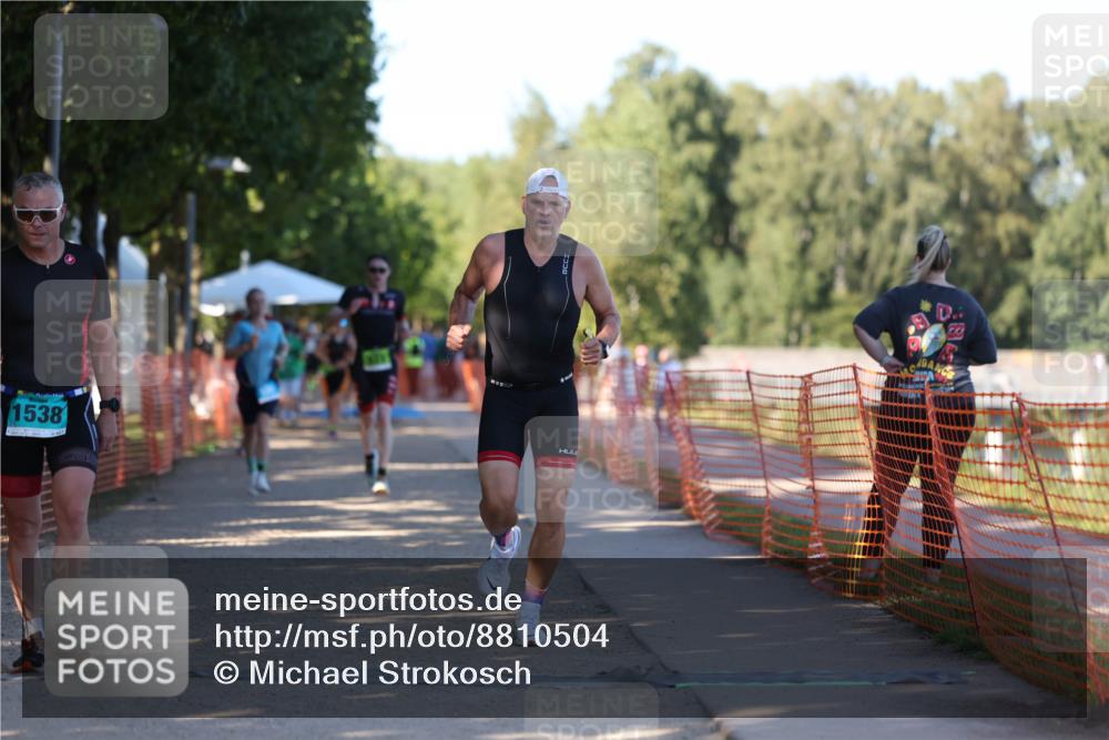 07.09.2025 - 19. Norderstedt Triathlon Michael Strokosch http://msf.ph/oto/8810504 07.09.2025 16:15:45 Laufen 430, 523, 1405, 1538 meine-sportfotos.de