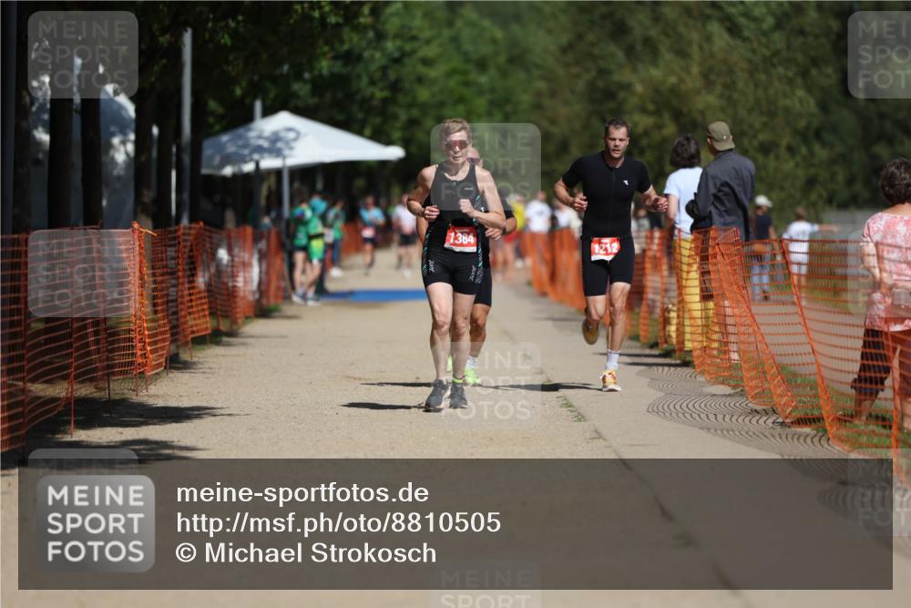 07.09.2025 - 19. Norderstedt Triathlon Michael Strokosch http://msf.ph/oto/8810505 07.09.2025 12:48:50 Laufen 1212, 1311, 1342, 1364 meine-sportfotos.de