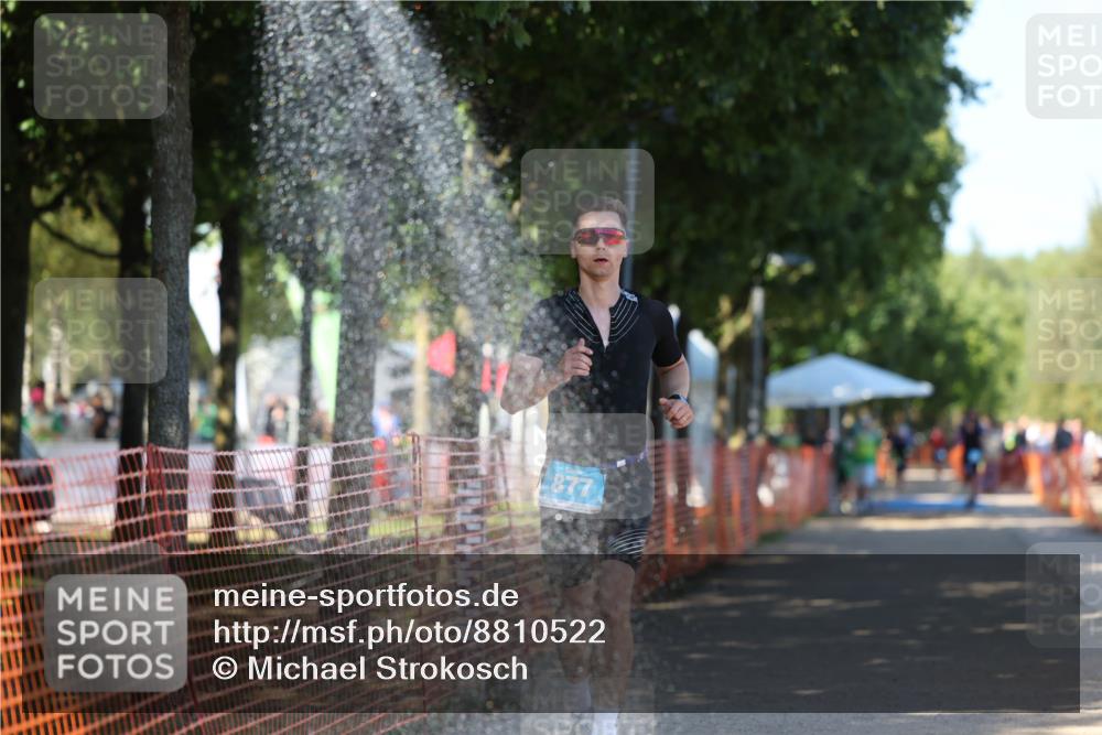 07.09.2025 - 19. Norderstedt Triathlon Michael Strokosch http://msf.ph/oto/8810522 07.09.2025 15:18:25 Laufen 877, 1027 meine-sportfotos.de
