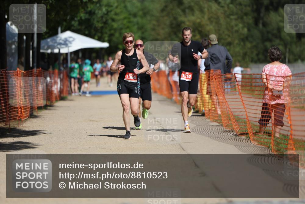 07.09.2025 - 19. Norderstedt Triathlon Michael Strokosch http://msf.ph/oto/8810523 07.09.2025 12:48:51 Laufen 1212, 1311, 1342, 1364 meine-sportfotos.de