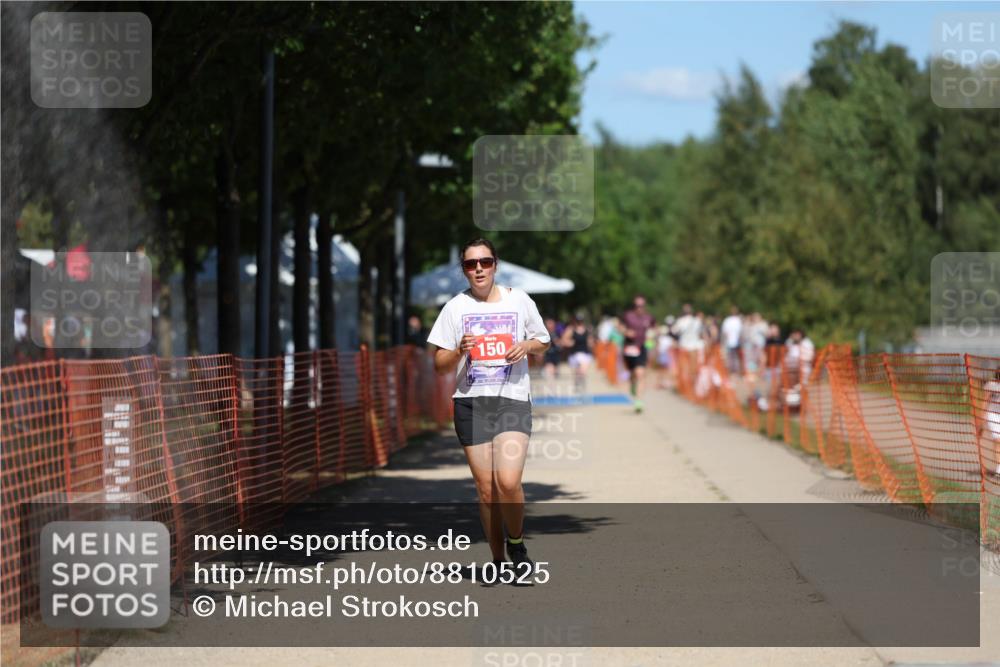 07.09.2025 - 19. Norderstedt Triathlon Michael Strokosch http://msf.ph/oto/8810525 07.09.2025 13:26:17 Laufen 150, 337 meine-sportfotos.de
