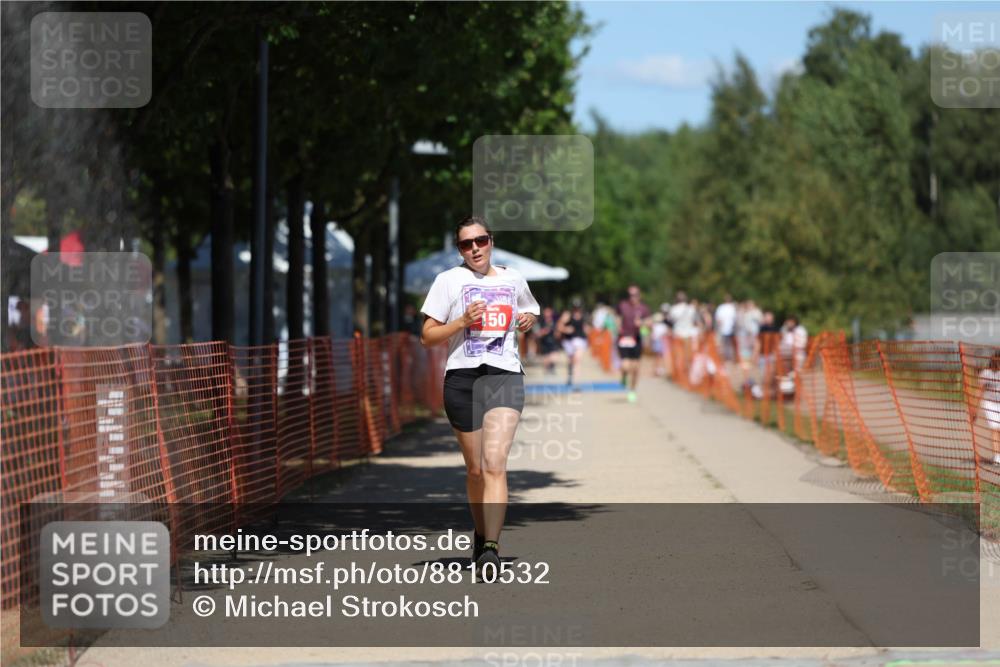 07.09.2025 - 19. Norderstedt Triathlon Michael Strokosch http://msf.ph/oto/8810532 07.09.2025 13:26:17 Laufen 150, 337 meine-sportfotos.de