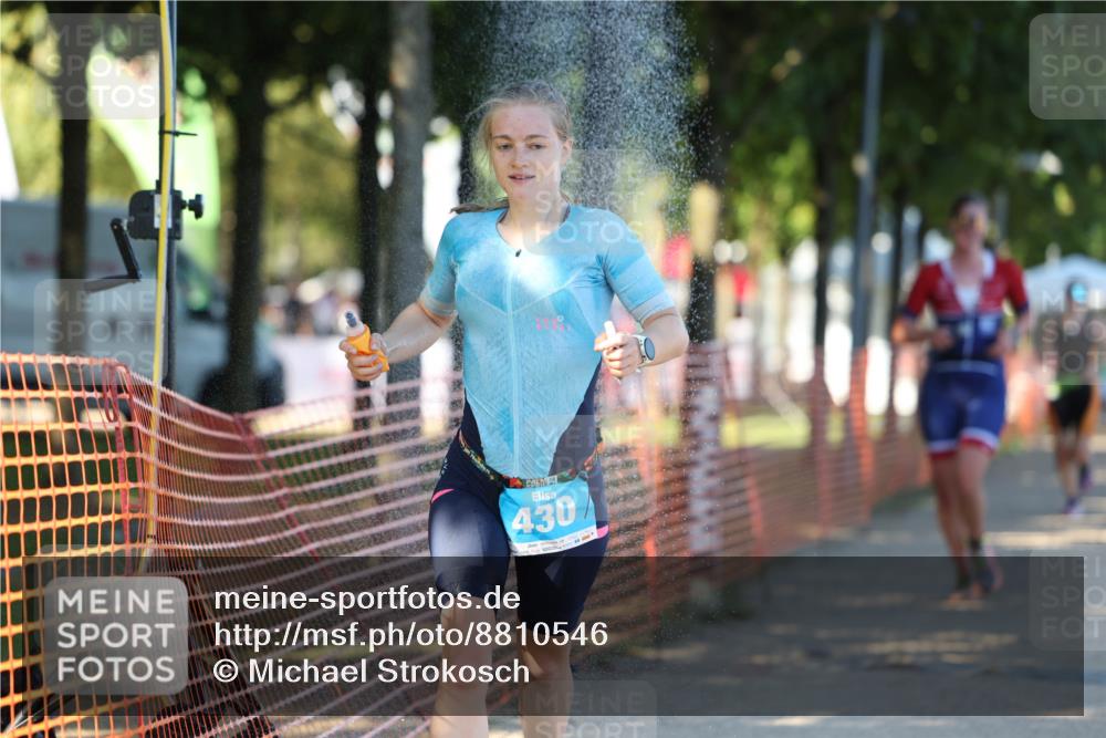 07.09.2025 - 19. Norderstedt Triathlon Michael Strokosch http://msf.ph/oto/8810546 07.09.2025 16:15:54 Laufen 430, 459, 523, 1498 meine-sportfotos.de