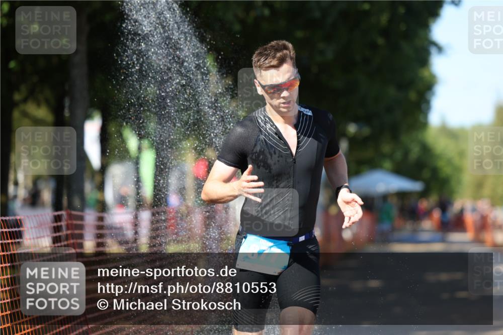 07.09.2025 - 19. Norderstedt Triathlon Michael Strokosch http://msf.ph/oto/8810553 07.09.2025 15:18:27 Laufen 877, 1027 meine-sportfotos.de