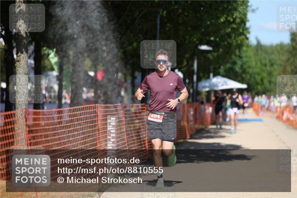 07.09.2025 - 19. Norderstedt Triathlon Michael Strokosch http://msf.ph/oto/8810555 07.09.2025 13:26:28 Laufen 264 meine-sportfotos.de