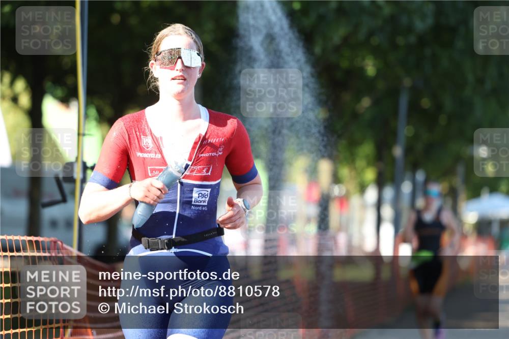 07.09.2025 - 19. Norderstedt Triathlon Michael Strokosch http://msf.ph/oto/8810578 07.09.2025 16:15:57 Laufen 459, 1498, 1587 meine-sportfotos.de