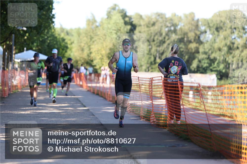 07.09.2025 - 19. Norderstedt Triathlon Michael Strokosch http://msf.ph/oto/8810627 07.09.2025 16:16:05 Laufen 454, 1587, 1591, 1604, 1624 meine-sportfotos.de