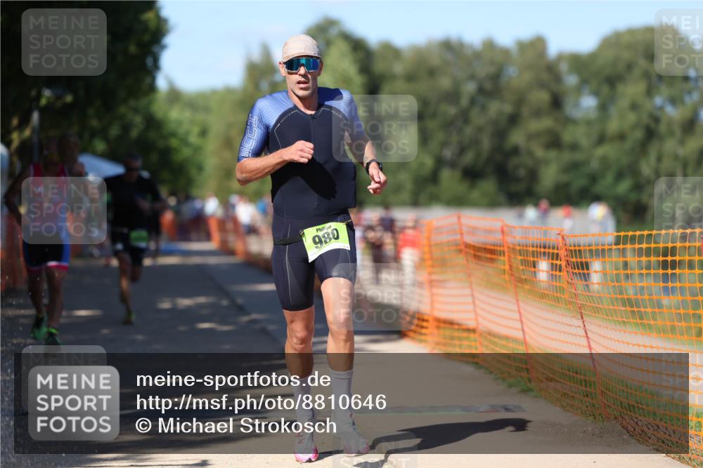 07.09.2025 - 19. Norderstedt Triathlon Michael Strokosch http://msf.ph/oto/8810646 07.09.2025 15:18:57 Laufen 374, 1020, 1026 meine-sportfotos.de