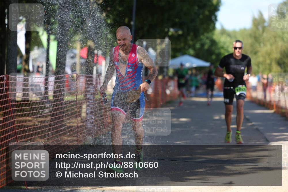 07.09.2025 - 19. Norderstedt Triathlon Michael Strokosch http://msf.ph/oto/8810660 07.09.2025 15:18:59 Laufen 1020, 1026 meine-sportfotos.de