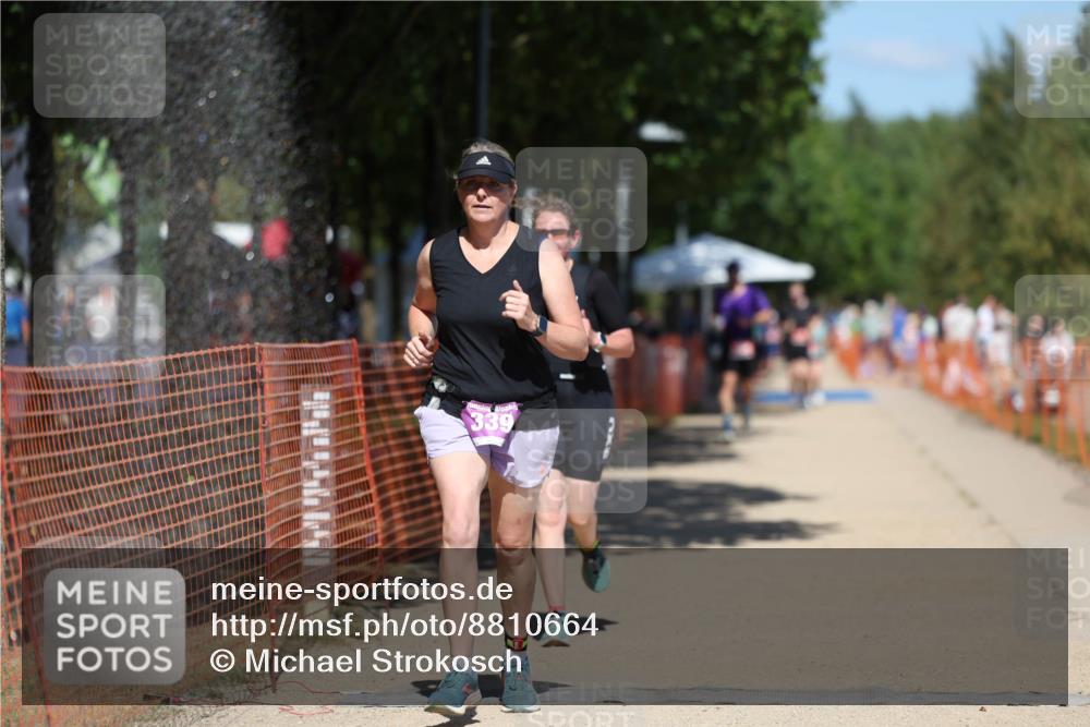 07.09.2025 - 19. Norderstedt Triathlon Michael Strokosch http://msf.ph/oto/8810664 07.09.2025 13:26:39 Laufen 339, 1269 meine-sportfotos.de