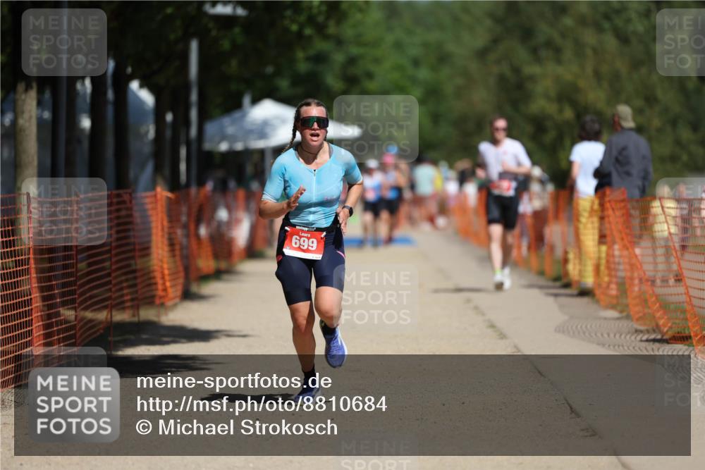 07.09.2025 - 19. Norderstedt Triathlon Michael Strokosch http://msf.ph/oto/8810684 07.09.2025 12:49:11 Laufen 699 meine-sportfotos.de