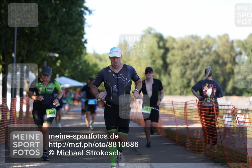 07.09.2025 - 19. Norderstedt Triathlon Michael Strokosch http://msf.ph/oto/8810686 07.09.2025 16:16:10 Laufen 414, 454, 868, 1070, 1591, 1604, 1624 meine-sportfotos.de