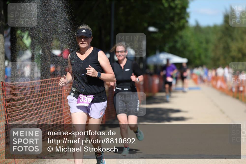 07.09.2025 - 19. Norderstedt Triathlon Michael Strokosch http://msf.ph/oto/8810692 07.09.2025 13:26:40 Laufen 339, 1269 meine-sportfotos.de