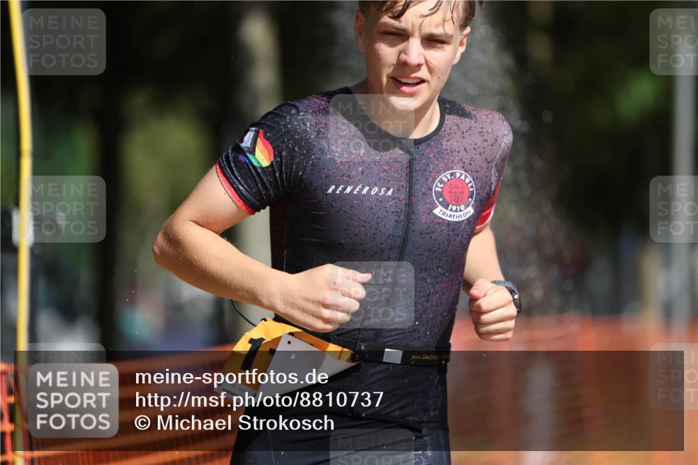 07.09.2025 - 19. Norderstedt Triathlon Michael Strokosch http://msf.ph/oto/8810737 07.09.2025 11:39:37 Laufen 225, 1156, 1193 meine-sportfotos.de