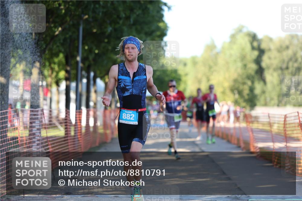 07.09.2025 - 19. Norderstedt Triathlon Michael Strokosch http://msf.ph/oto/8810791 07.09.2025 16:16:26 Laufen 416, 499, 882, 1497, 1570, 1571 meine-sportfotos.de