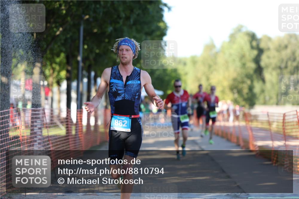 07.09.2025 - 19. Norderstedt Triathlon Michael Strokosch http://msf.ph/oto/8810794 07.09.2025 16:16:26 Laufen 416, 499, 882, 1497, 1570, 1571 meine-sportfotos.de