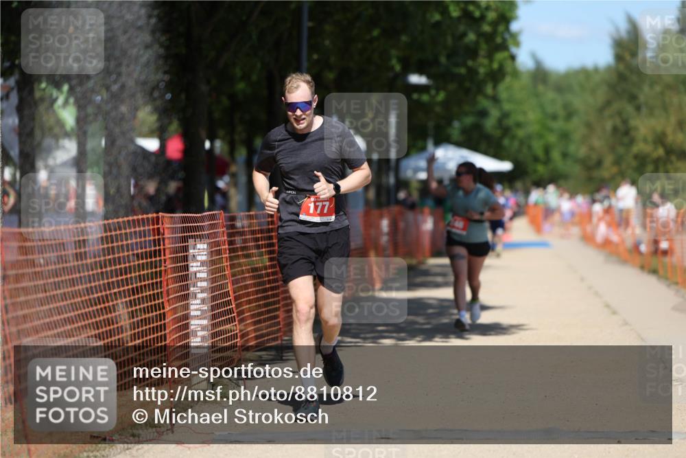 07.09.2025 - 19. Norderstedt Triathlon Michael Strokosch http://msf.ph/oto/8810812 07.09.2025 13:26:54 Laufen 177, 248, 1388 meine-sportfotos.de