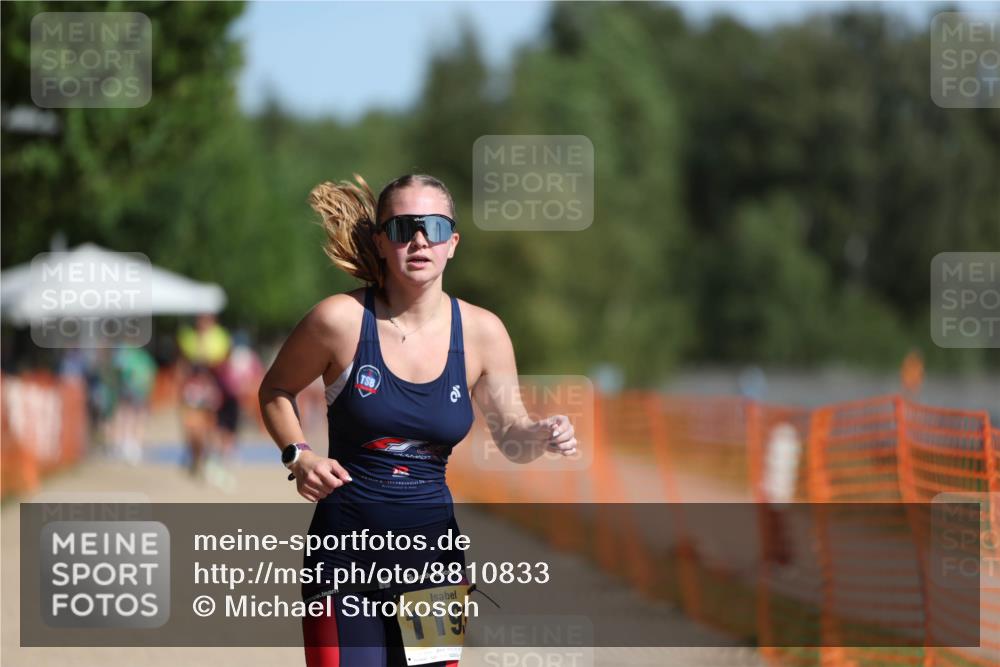 07.09.2025 - 19. Norderstedt Triathlon Michael Strokosch http://msf.ph/oto/8810833 07.09.2025 11:39:42 Laufen 1193 meine-sportfotos.de